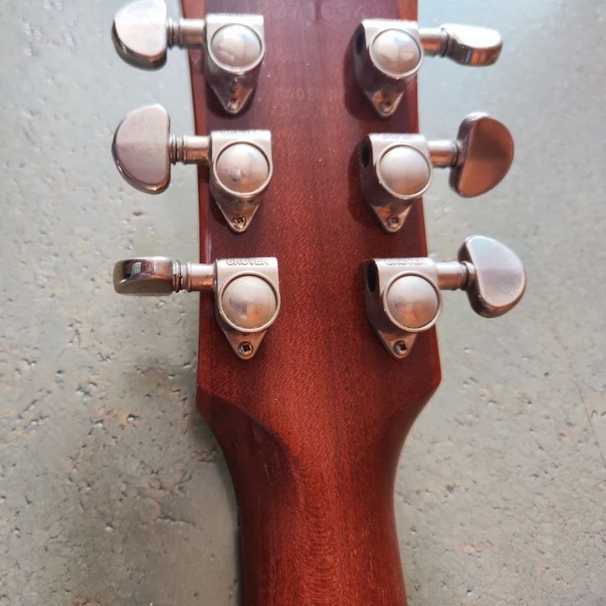 gibson-j45-tuner